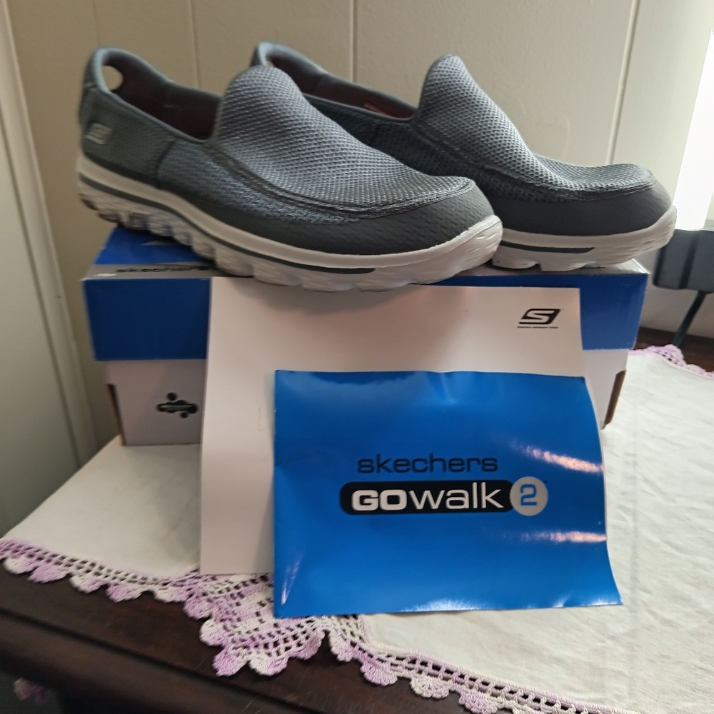 Skechers Mens GOwalk 2 Gray Slip-On Shoes